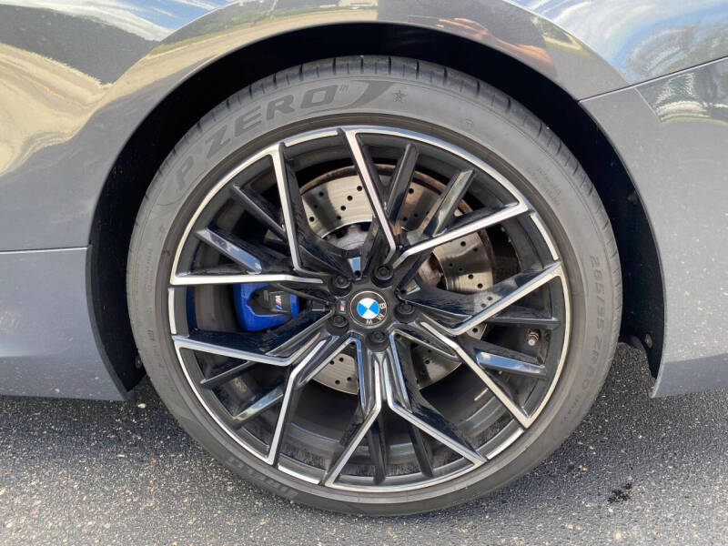 2020 BMW M8