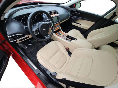 2018 Jaguar XE 35t Prestige