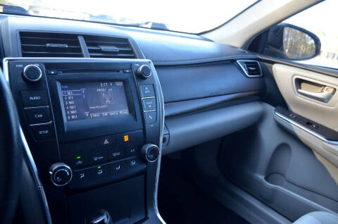 2015 Toyota Camry LE
