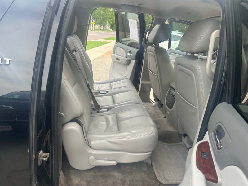2012 Chevrolet Suburban LT