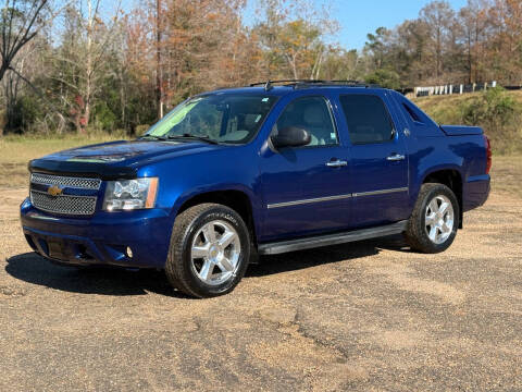 2013 Chevrolet Avalanche LTZ Black Diamond