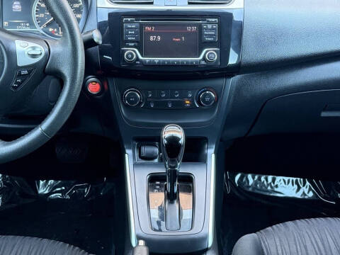 2017 Nissan Sentra SV