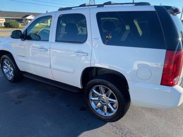 2007 GMC Yukon for sale at Elite Auto Brokers in Lenoir NC