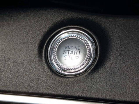 2024 Genesis GV70 2.5T Standard