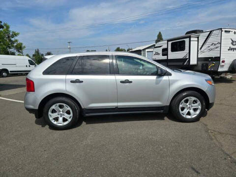 2012 Ford Edge SE