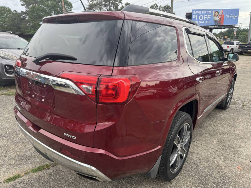2017 GMC Acadia Denali