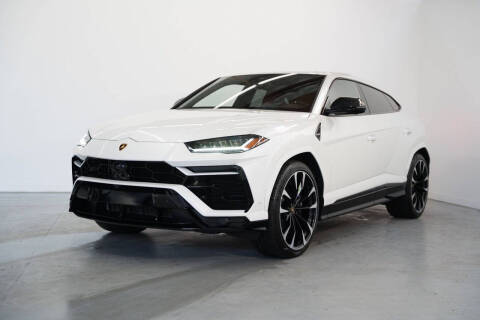 2022 Lamborghini Urus