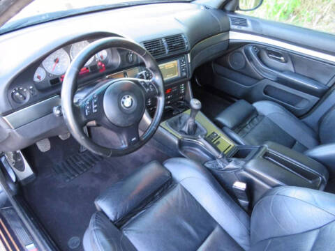 2002 BMW M5