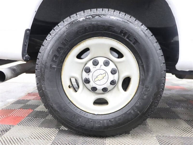 2022 Chevrolet Express 2500