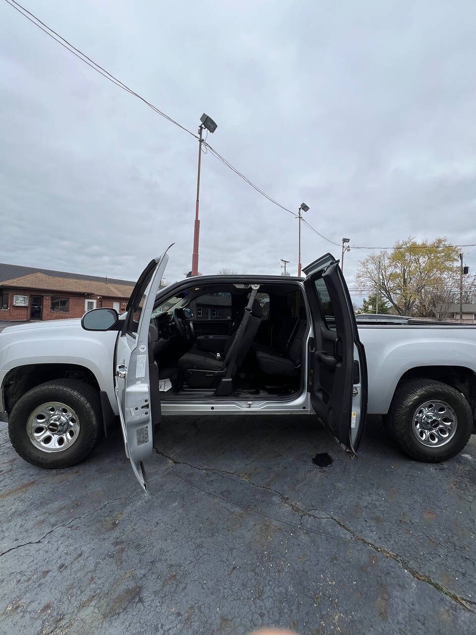 2013 GMC Sierra 1500 for sale at KIMACO AUTO SALES in Columbus, OH