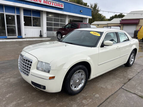 2005 Chrysler 300 Limited