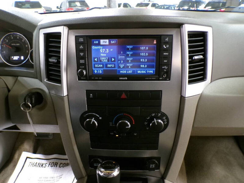 2010 Jeep Grand Cherokee Laredo
