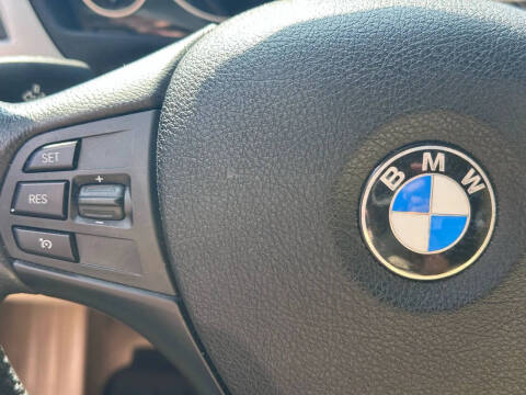 2013 BMW 3 Series 328i