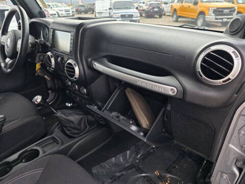 2013 Jeep Wrangler Sahara