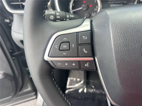 2025 Toyota Highlander XLE