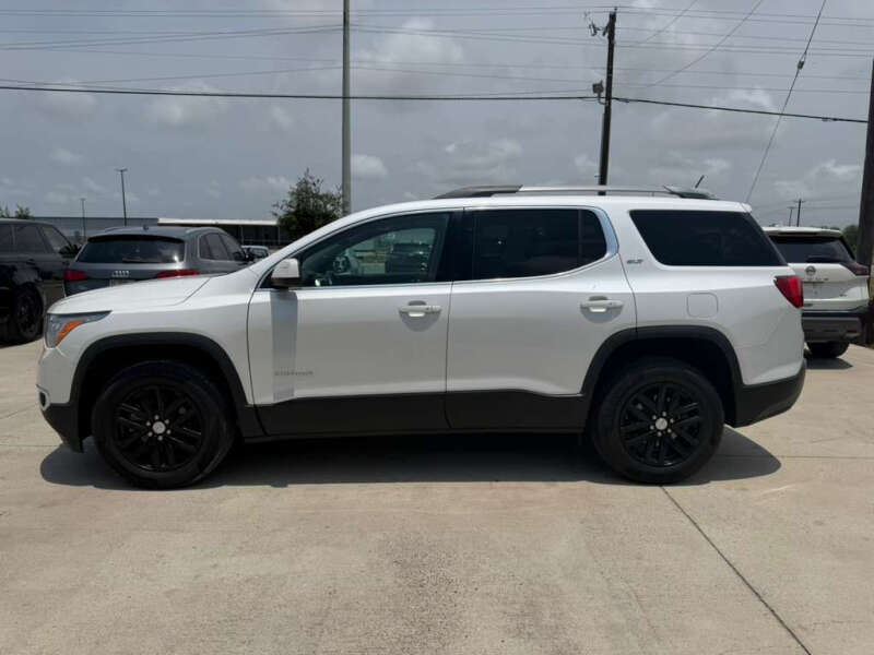 2019 GMC Acadia SLT-1