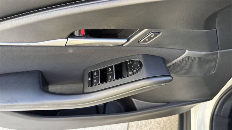 2022 Mazda CX-30 2.5 S