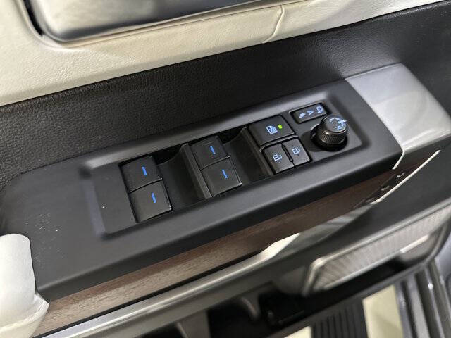 2024 Toyota Sequoia Capstone