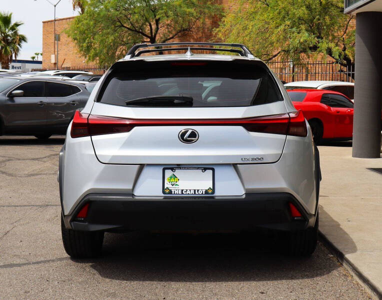 2019 Lexus UX 200
