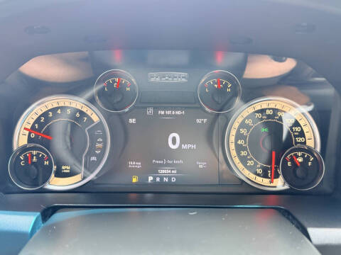 2018 RAM 1500 SLT