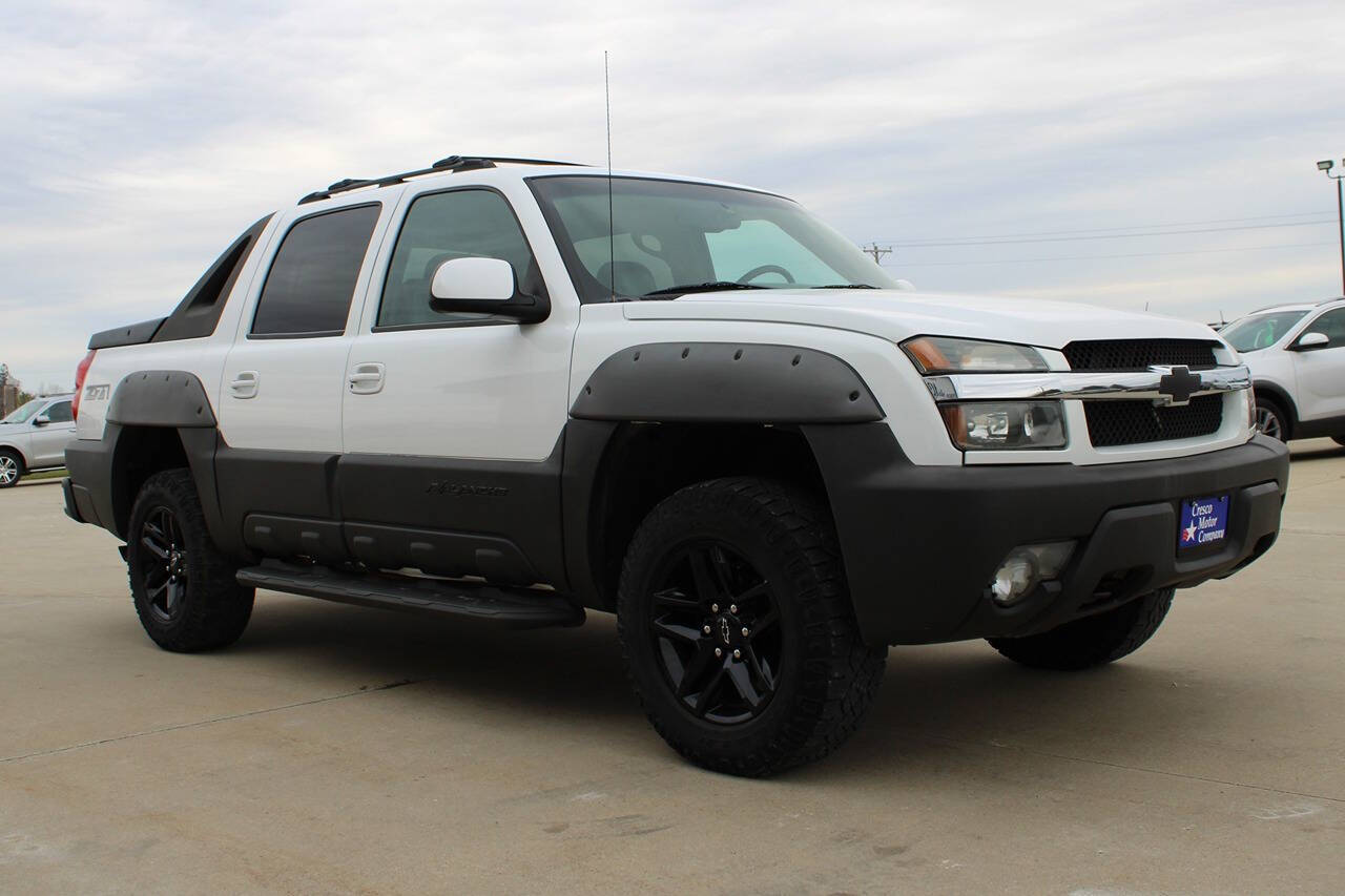 2003 Chevrolet Avalanche for sale at Cresco Motor Company in Cresco, IA