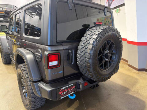 2024 Jeep Wrangler Willys 4xe