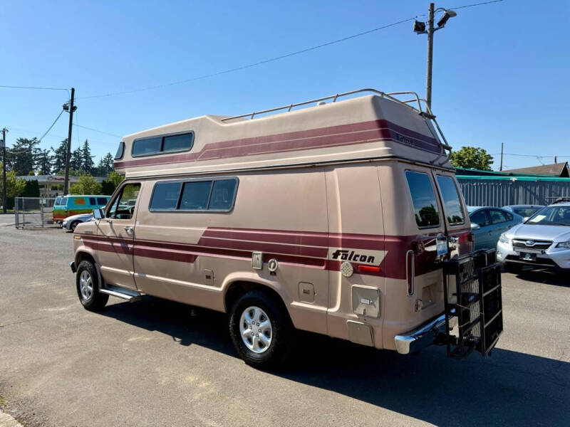 1987 Ford E-250 Super