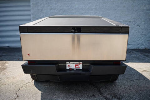 2025 Tesla Cybertruck