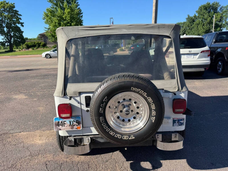 1989 Jeep Wrangler Laredo