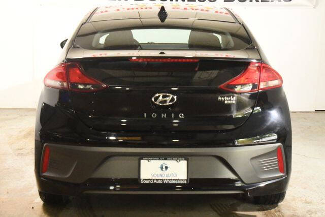 2018 Hyundai Ioniq Hybrid Blue