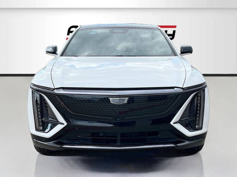 2025 Cadillac LYRIQ Sport 1