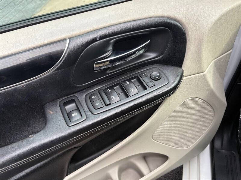 2019 Dodge Grand Caravan SE Plus