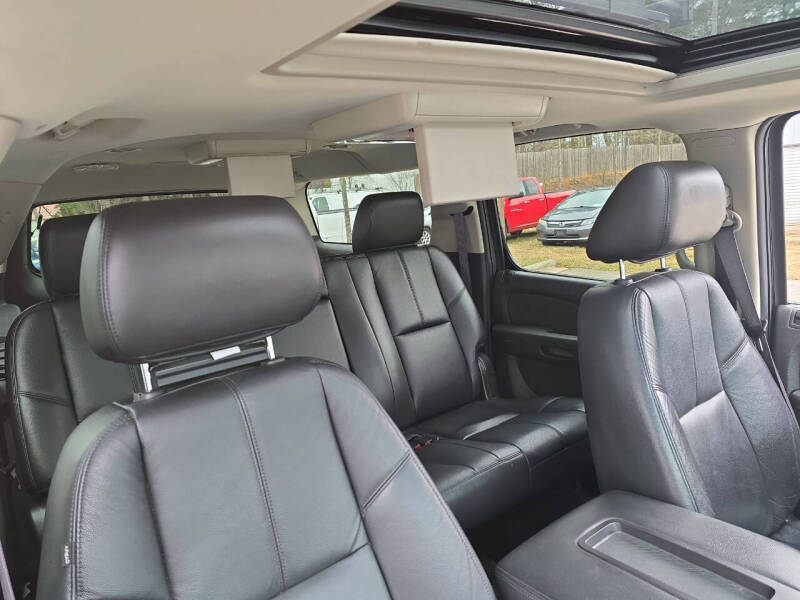 2012 Chevrolet Suburban LT