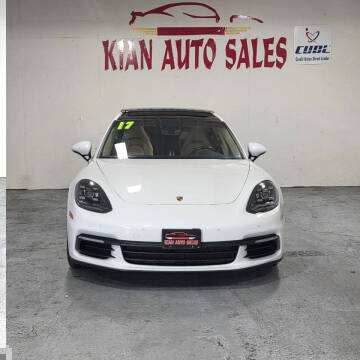 2017 Porsche Panamera