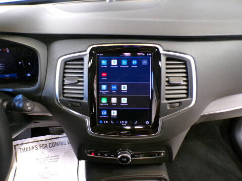 2023 Volvo XC90 B5 Core