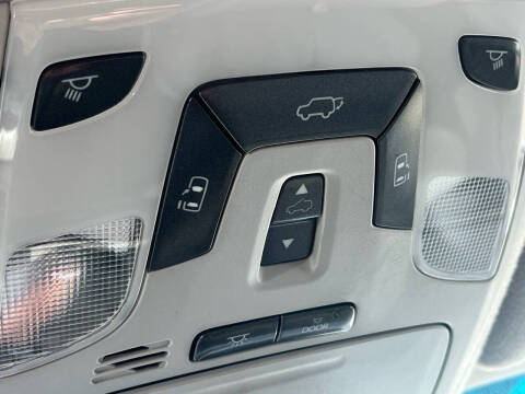 2011 Toyota Sienna XLE 7-Passenger