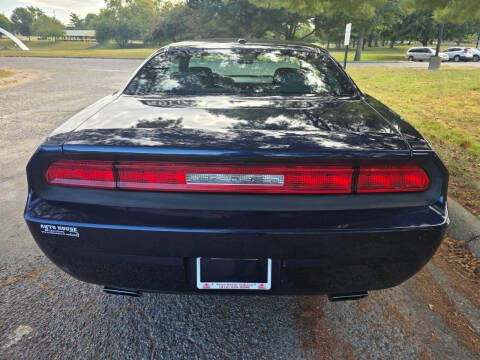 2014 Dodge Challenger SXT