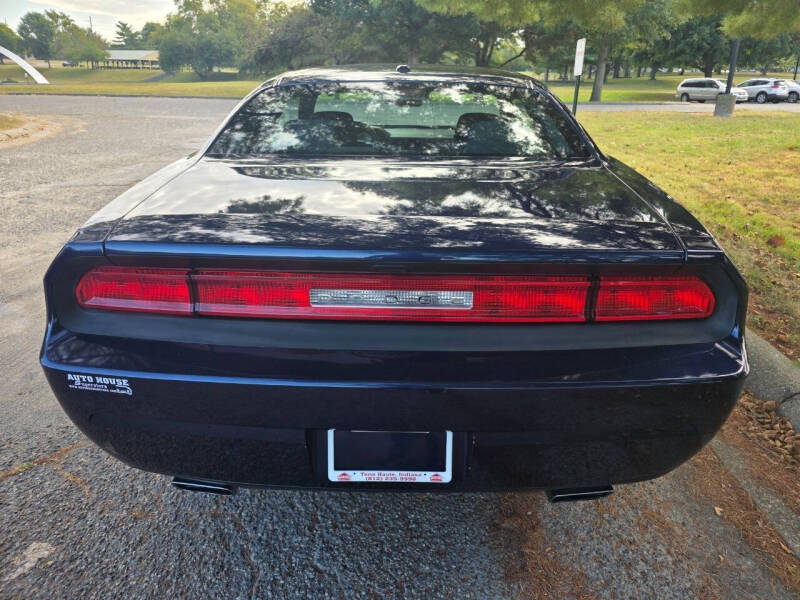 2014 Dodge Challenger SXT