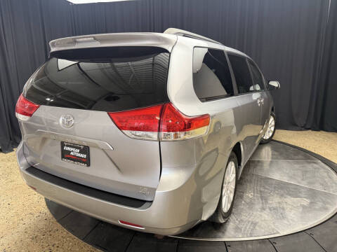 2011 Toyota Sienna LE 7-Passenger