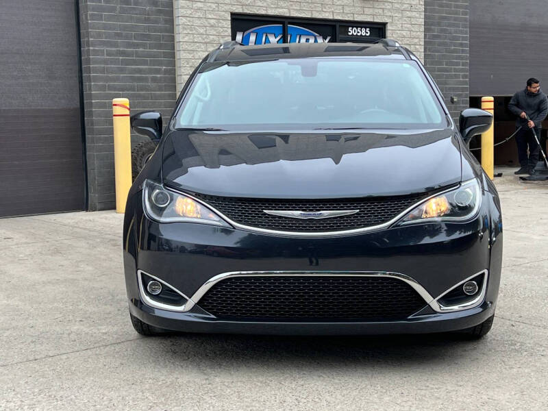 2020 Chrysler Pacifica Touring L