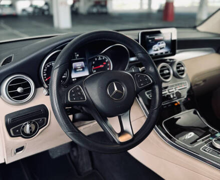 2017 Mercedes-Benz GLC GLC 300 4MATIC