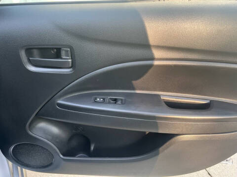 2018 Mitsubishi Mirage ES