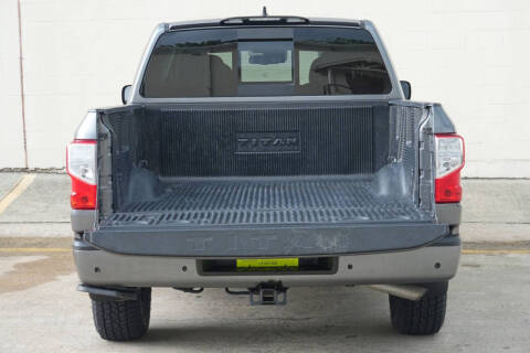 2023 Nissan Titan