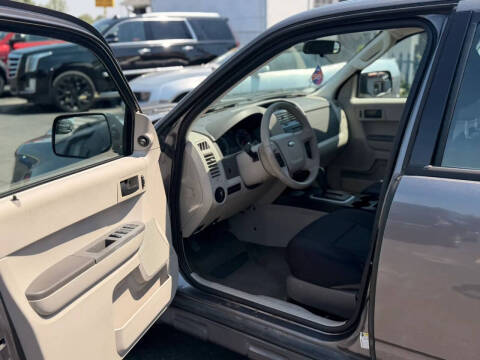 2012 Ford Escape XLS