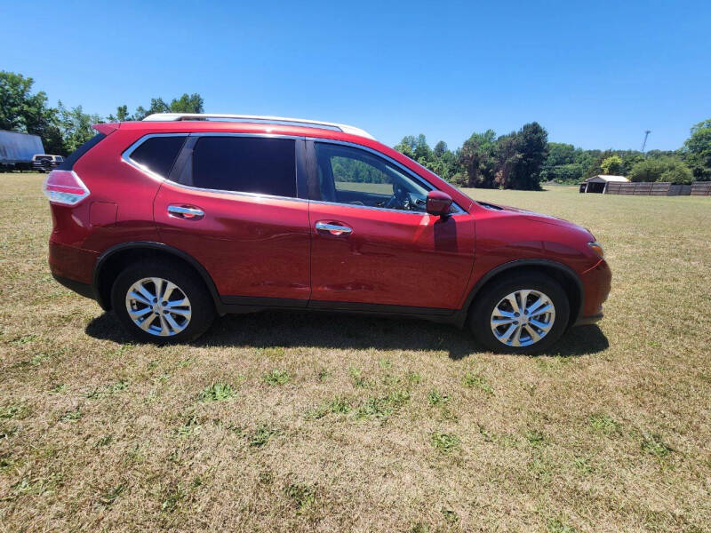 2016 Nissan Rogue SV