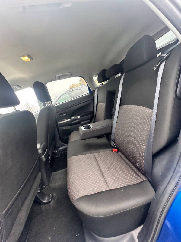 2019 Mitsubishi Outlander Sport ES