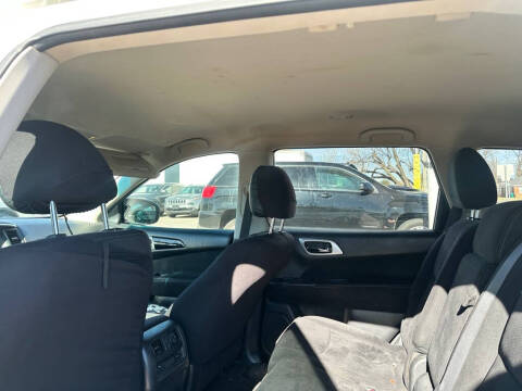 2013 Nissan Pathfinder S