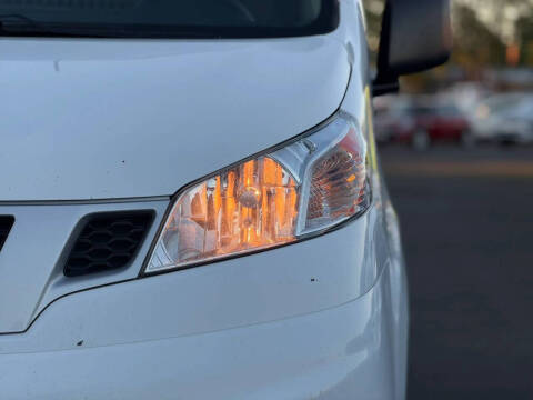 2020 Nissan NV200