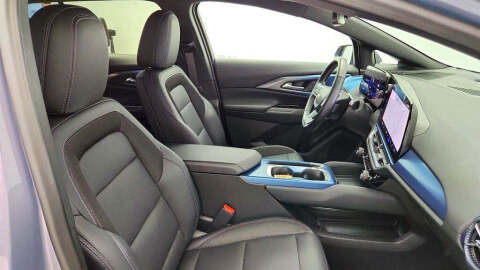 2024 Chevrolet Equinox EV LT