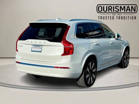 2023 Volvo XC90 Recharge T8 Ultimate Bright Theme 6P